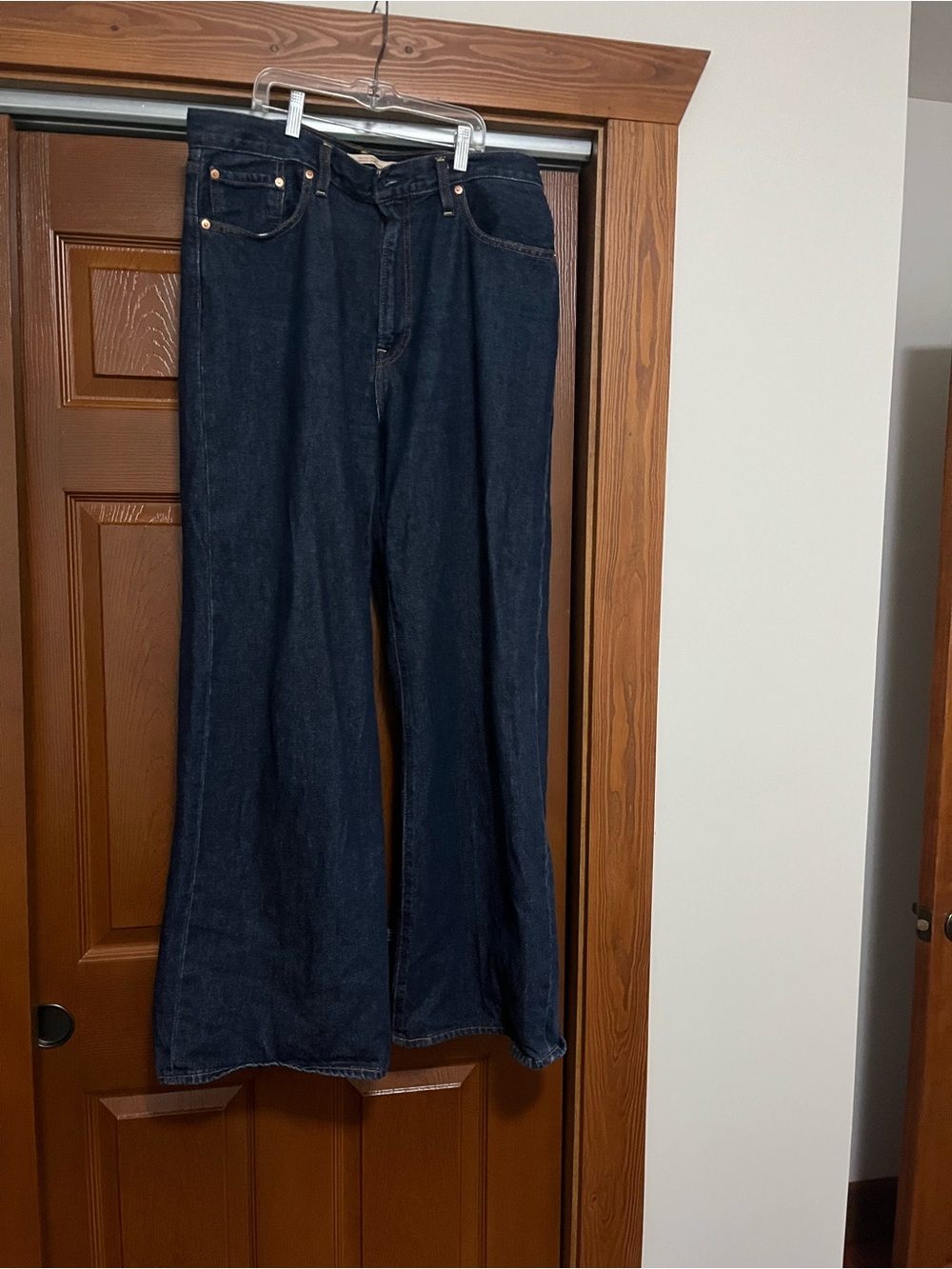 Levi’s Wide Leg Women’s Jeans Dark Blue Wide-Leg Women’s Jeans